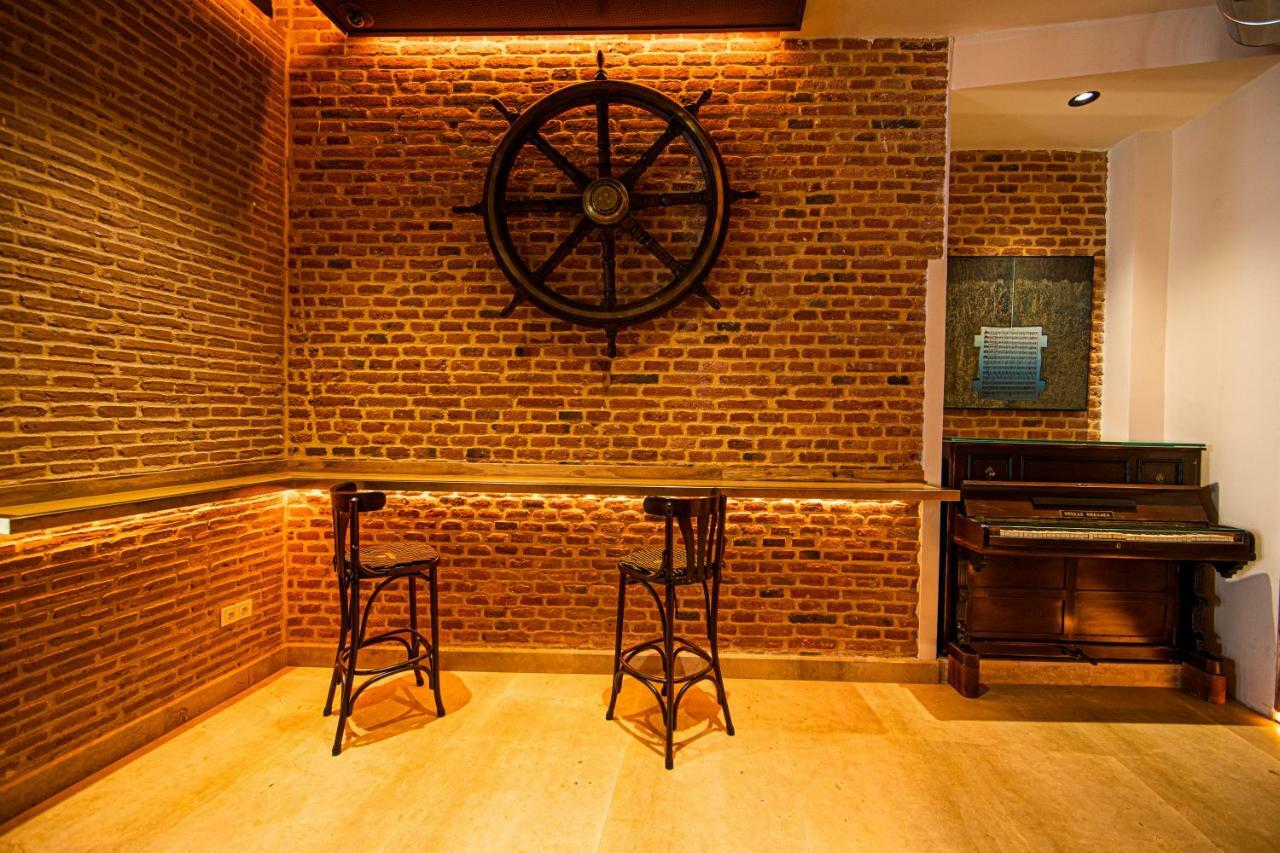 Camarote Hotel Леон Екстериор снимка