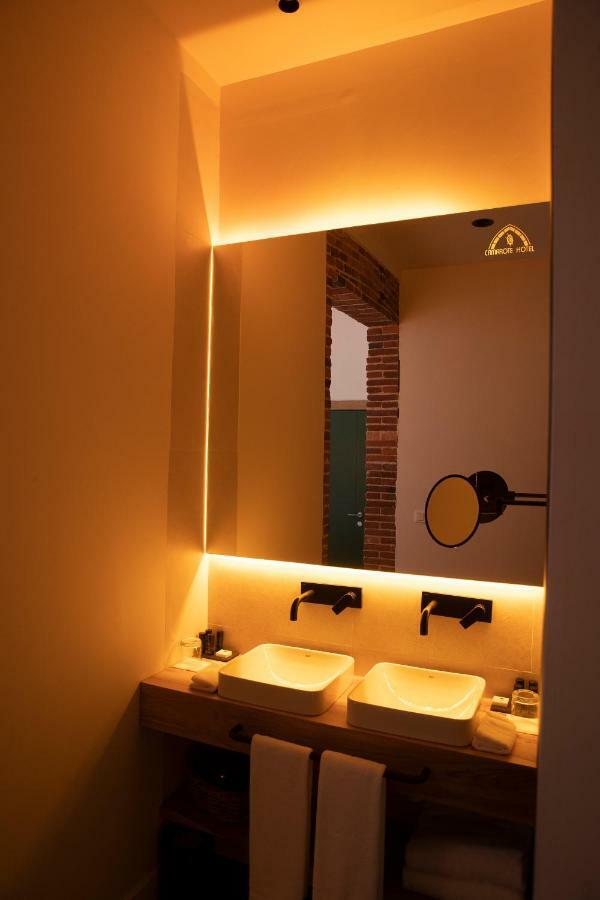 Camarote Hotel Леон Екстериор снимка
