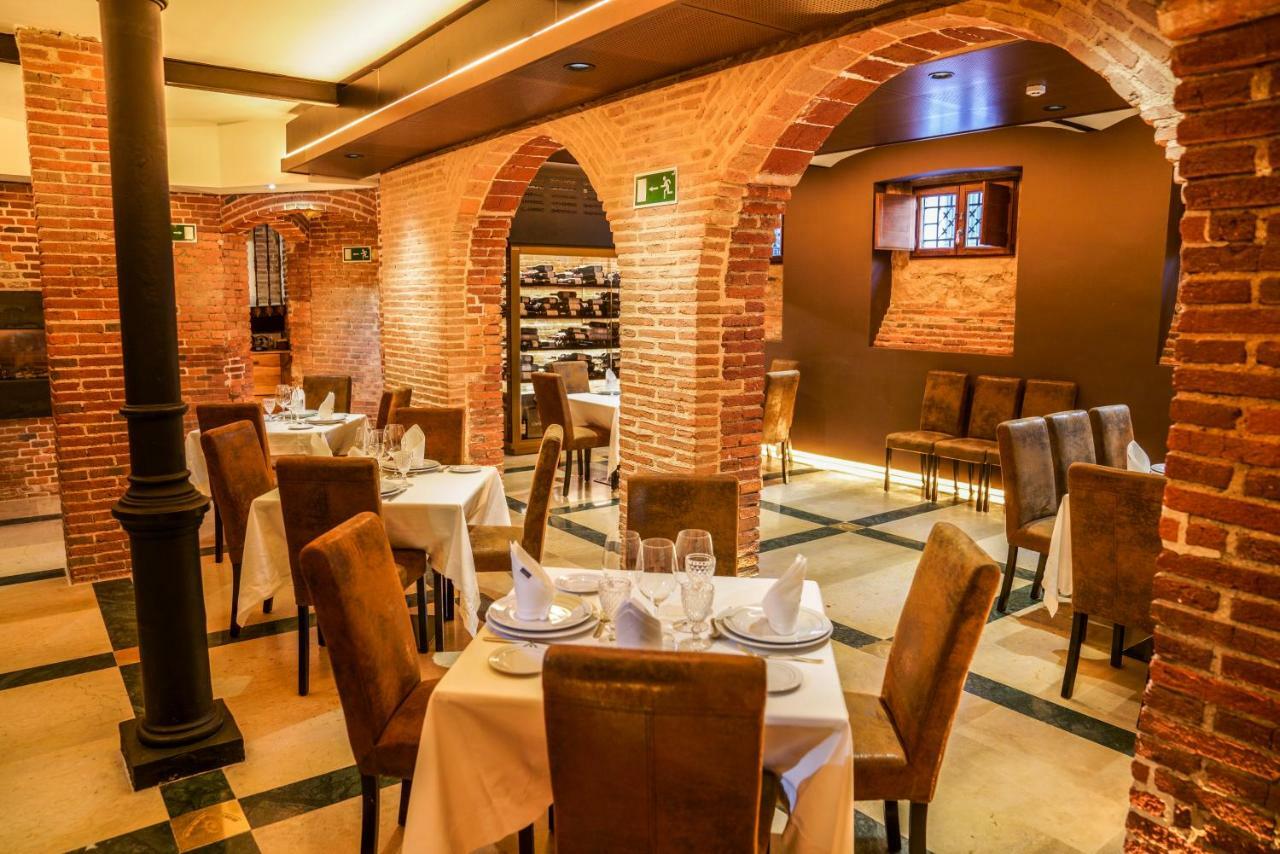 Camarote Hotel Леон Екстериор снимка